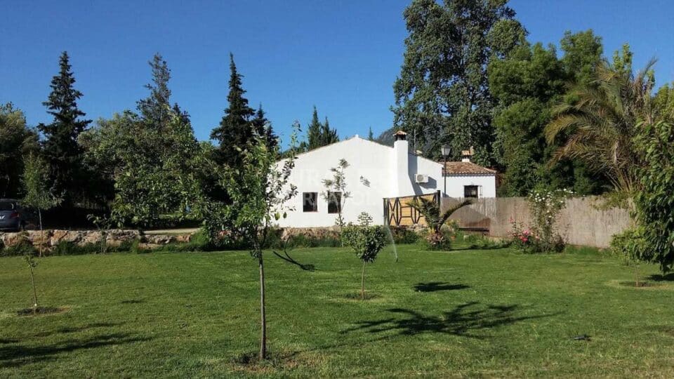 Casa Rural en El Bosque con chimenea, aire acondicionado y barbacoa - Imagen 71