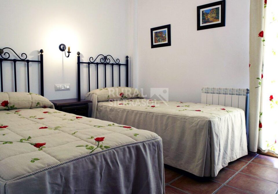 Fantástico Apartamento Rural tipo Dúplex en Arroyo Frío, con piscina y aire acondicionado - Imagen 19