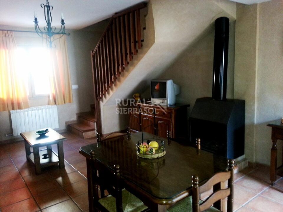 Fantástico Apartamento Rural tipo Dúplex en Arroyo Frío, con piscina y aire acondicionado - Imagen 21