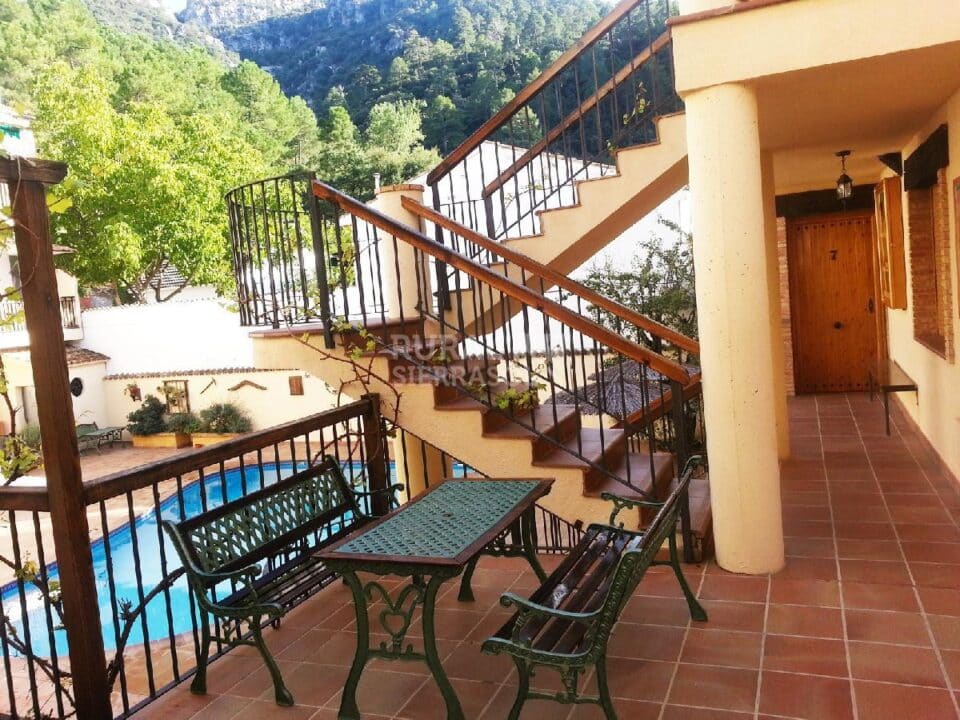 Fantástico Apartamento Rural tipo Dúplex en Arroyo Frío, con piscina y aire acondicionado - Imagen 39