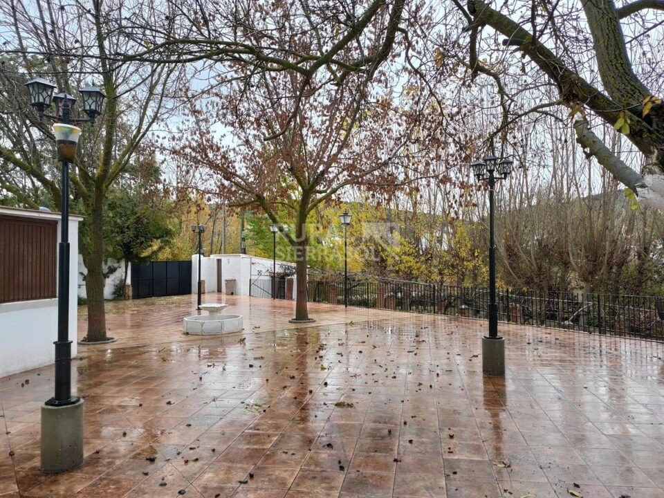 Espléndido Alojamiento Rural en Alcalá la Real, con piscina y wifi - Imagen 44