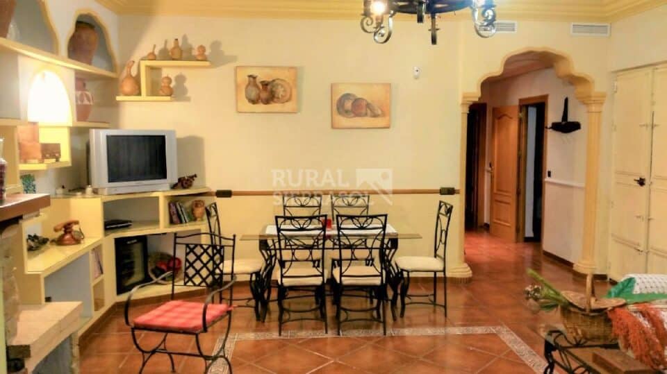 Acogedora Vivienda Rural en Jodar, con piscina vallada, aire acondicionado y barbacoa - Imagen 16