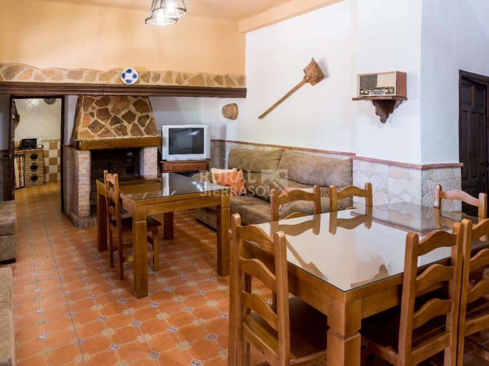 Casa Rural en Priego de Córdoba, con piscina y barbacoa - Imagen 33