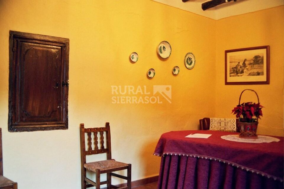 Maravillosa Casa Rural en Palenciana, con preciosos jardines, piscina - Imagen 19
