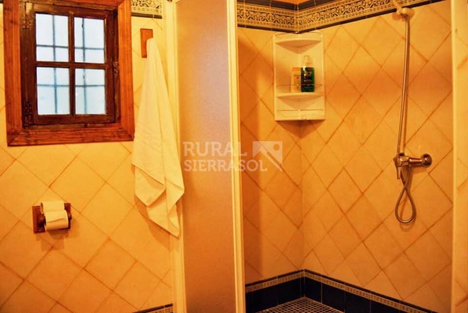 Maravillosa Casa Rural en Palenciana, con preciosos jardines, piscina - Imagen 26