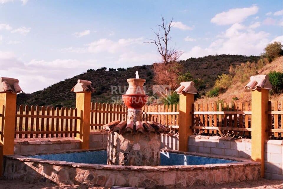 Maravillosa Casa Rural en Palenciana, con preciosos jardines, piscina - Imagen 31