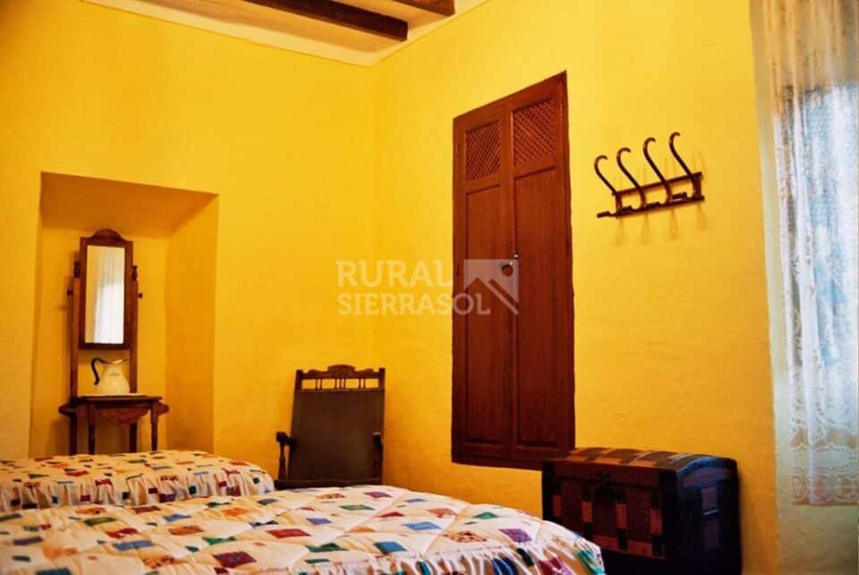 Maravillosa Casa Rural en Palenciana, con preciosos jardines, piscina - Imagen 37