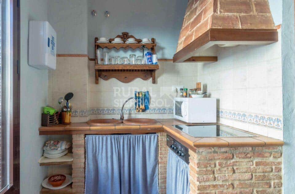 Coqueto Apartamento Rural en Prado del Rey con chimenea y wifi - Imagen 8