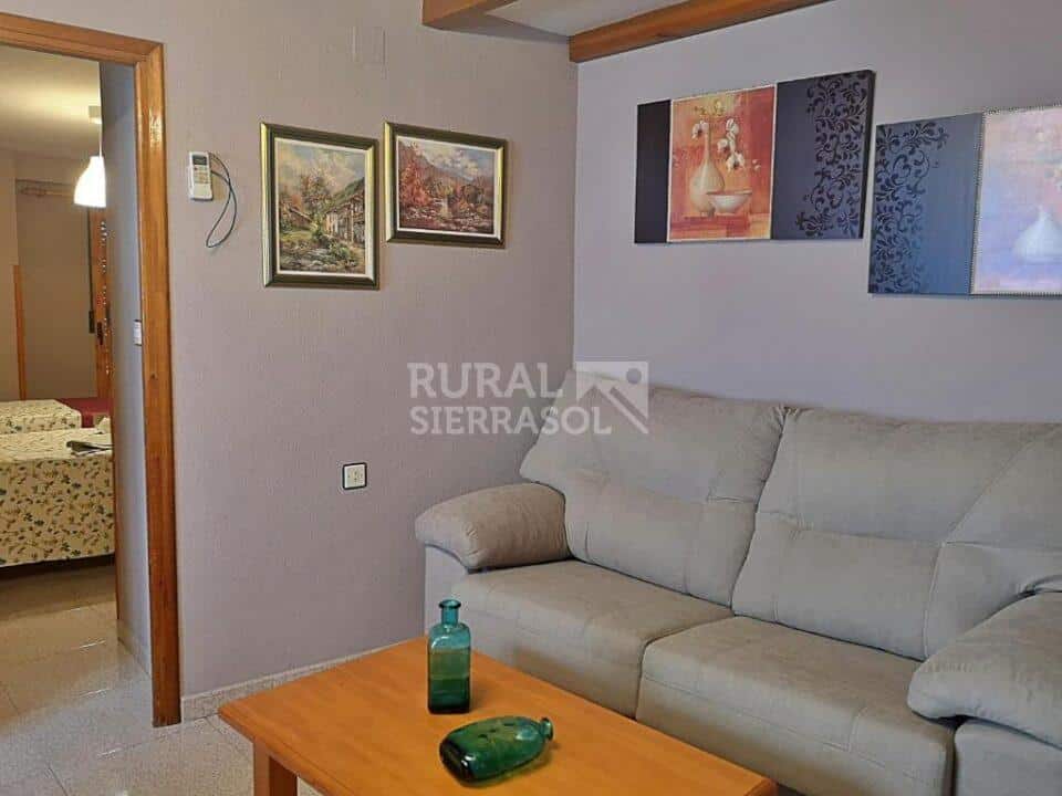 Acogedor Alojamiento Rural en Cazorla, con calefacción y chimenea - Imagen 8
