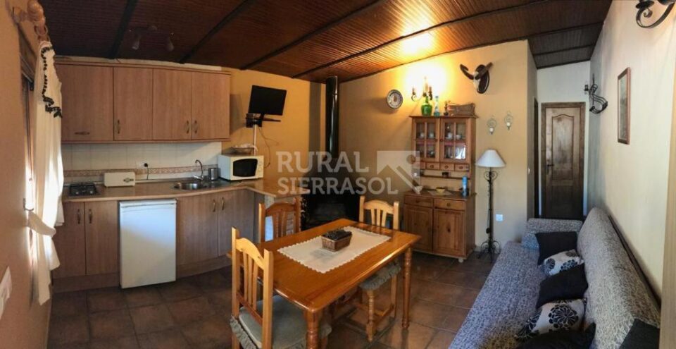 Casa rural en Cazorla, con piscina y barbacoa - Imagen 6
