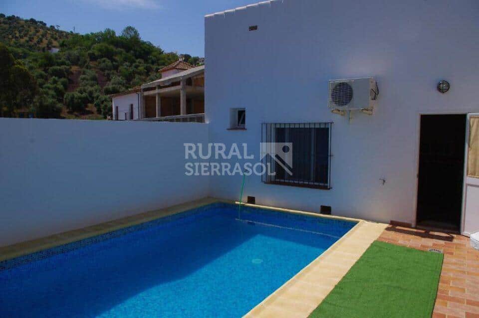 Acogedora Casa Rural en El Gastor con piscina, barbacoa y chimenea - Imagen 12