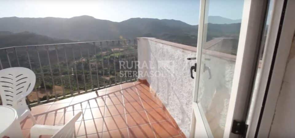 Confortable Alojamiento Rural en Hornos de Segura, con maravillosas vistas y aire acondicionado - Imagen 8