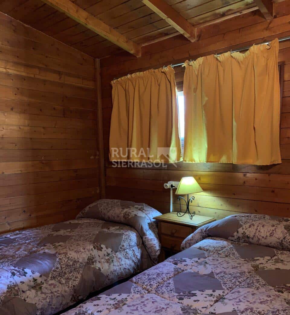 Camas individuales de casa rural en Pozo Alcón (Jaén) referencia 2127