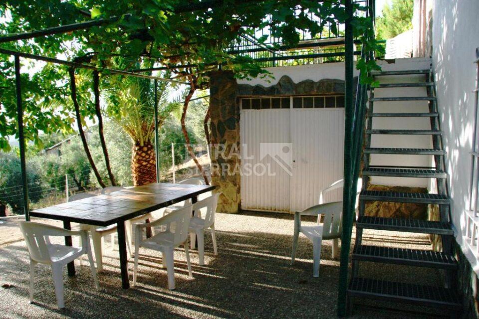 Espléndida Casa Rural en La iruela, con piscina privada, aire acondicionado y barbacoa - Imagen 9