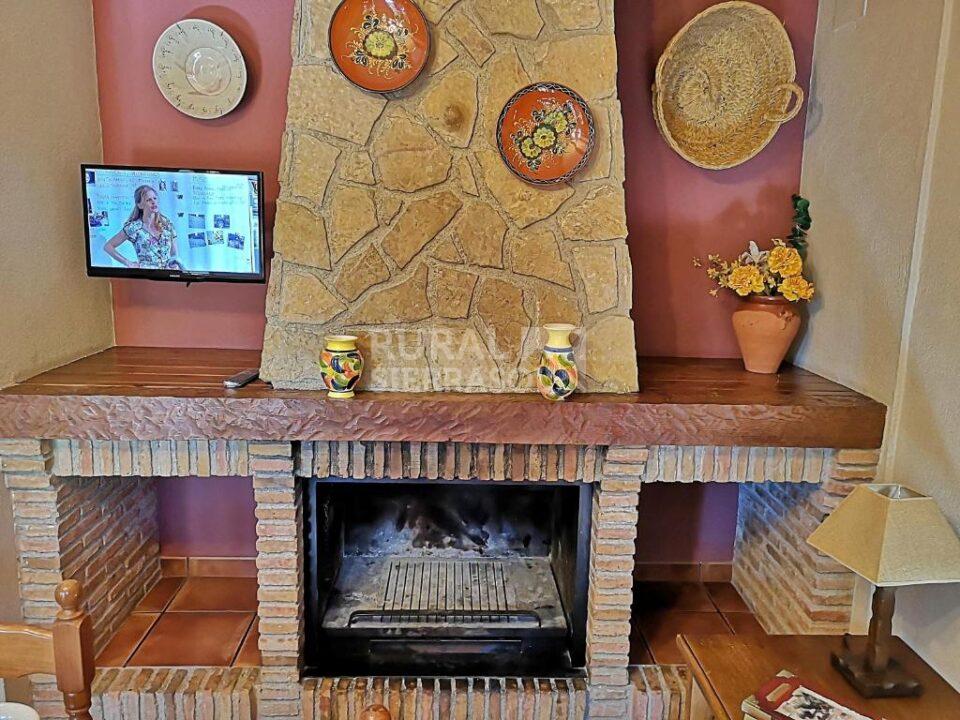 Acogedora Casa Rural con piscina y aire acondicionado, en La Iruela - Imagen 9