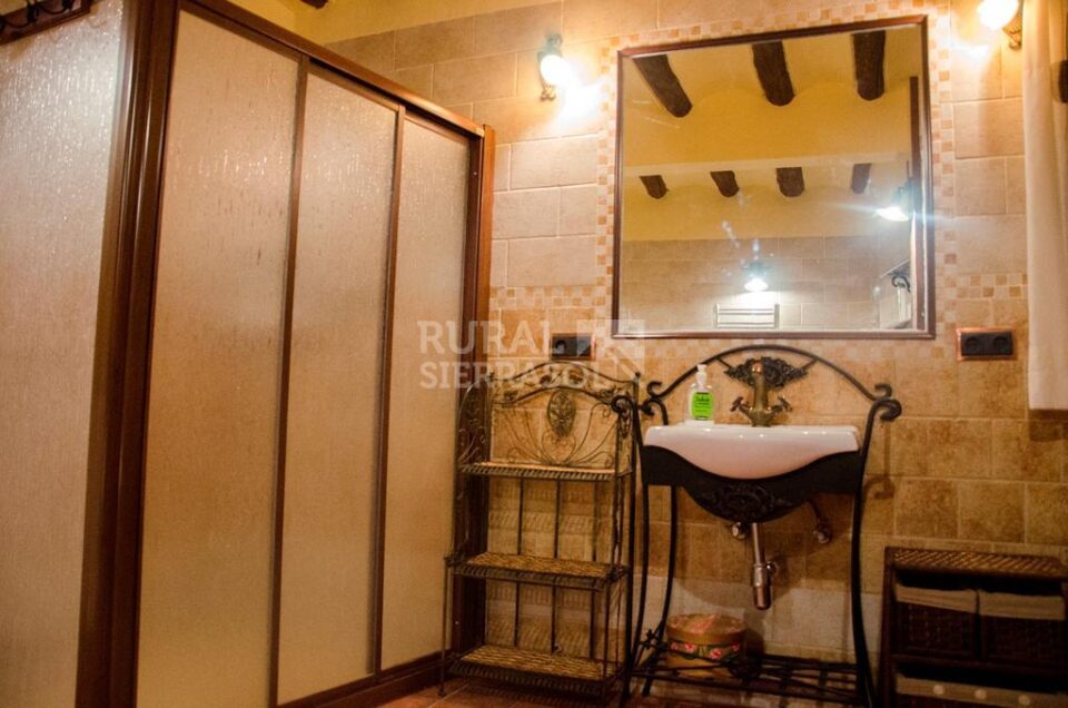 Casa Rural en Fontanar, con piscina, barbacoa y wi-fi - Imagen 95