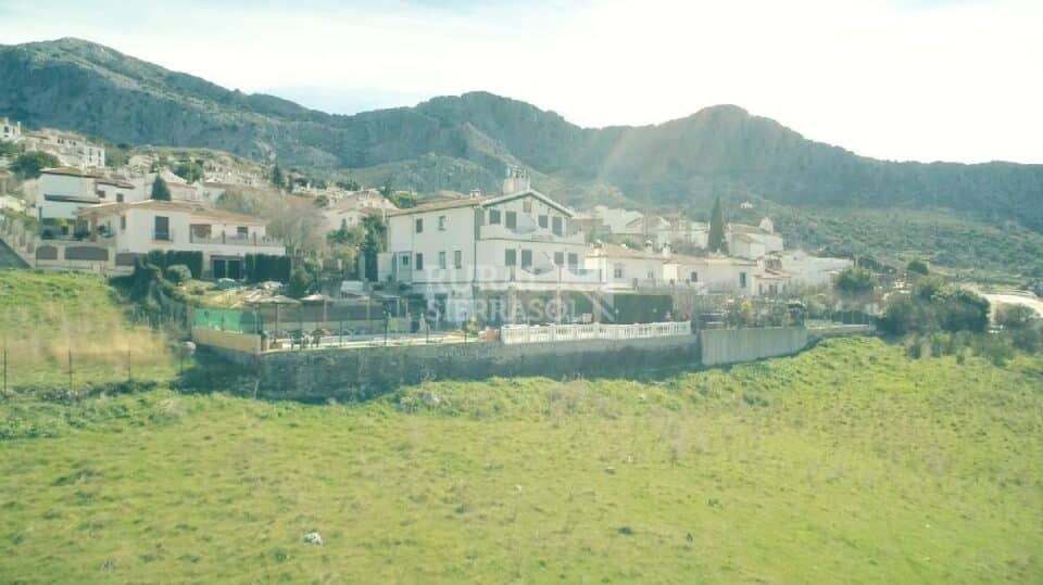 Conjunto Rural en plena Ruta de los Pueblos Blancos de la Sierra de Cádiz - Imagen 81