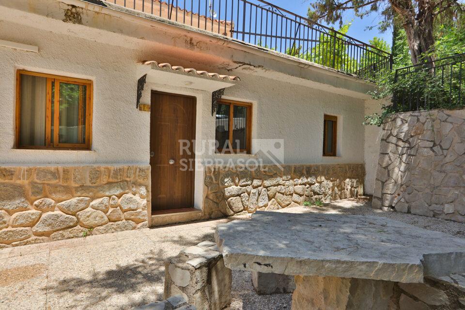 Confortable Alojamiento Rural para 5 personas, en Arroyo Frío, con calefacción y chimenea - Imagen 36