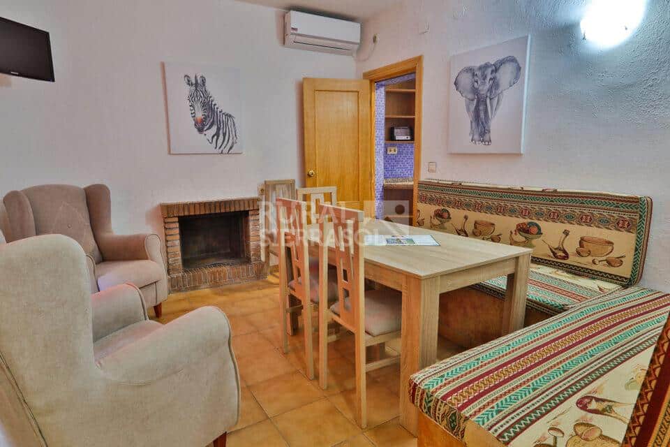 Confortable Alojamiento Rural para 5 personas, en Arroyo Frío, con calefacción y chimenea - Imagen 31
