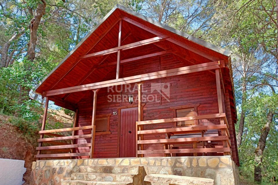 Espléndida Cabaña de Madera, para 5 personas, con piscina y wifi - Imagen 10