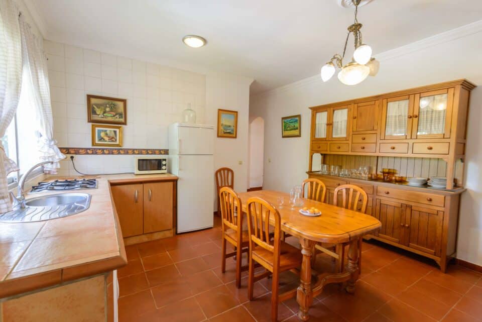 Acogedora Casa Rural en Los Caños de Meca cerca de la playa con chimenea y barbacoa - Imagen 13