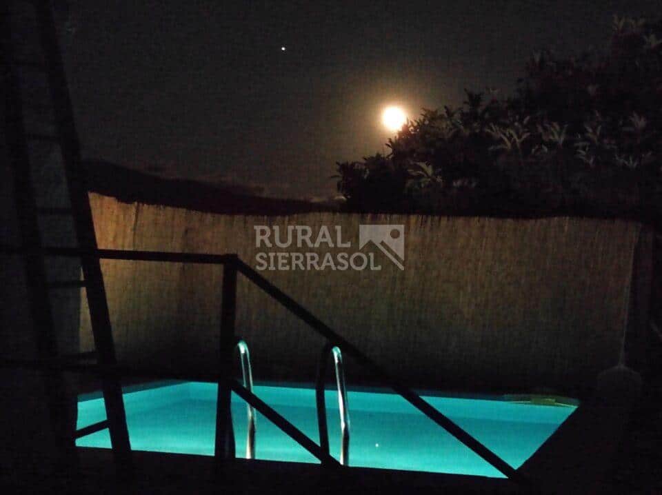 Cortijo en Prado del Rey con chimenea, piscina y barbacoa - Imagen 7