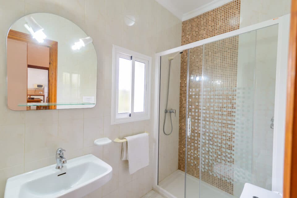 Bonita Casa Rural en Los Caños de Meca cerca de la playa, barbacoa y wi-fi - Imagen 17