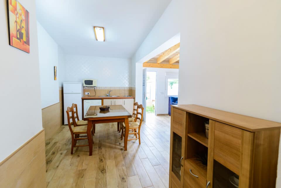 Bonita Casa Rural en Los Caños de Meca cerca de la playa, barbacoa y wi-fi - Imagen 10