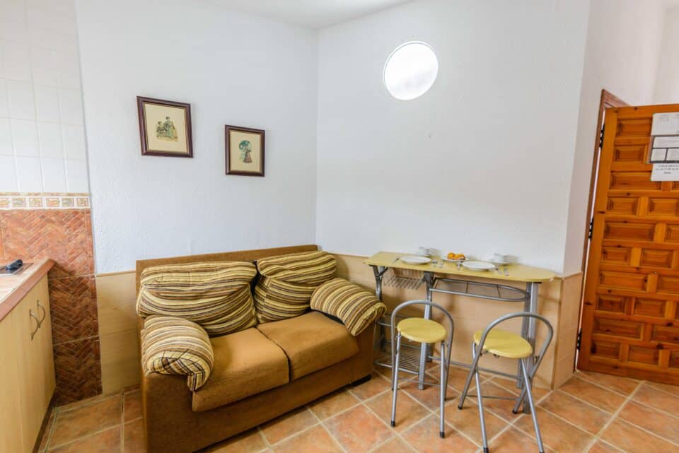 Encantadora Casa Rural en Los Caños de Meca con barbacoa y jardín privado - Imagen 19