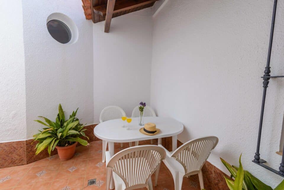 Encantadora Casa Rural en Los Caños de Meca con barbacoa y jardín privado - Imagen 9