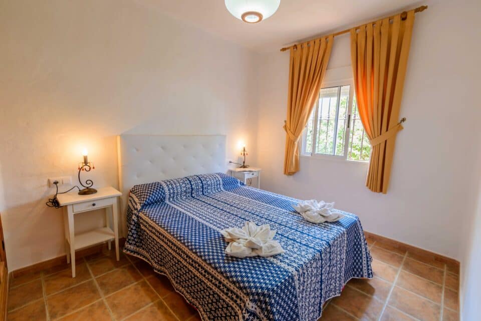 Preciosa Casa Rural en Los Caños de Meca, cerca de la playa con barbacoa y jardín - Imagen 4