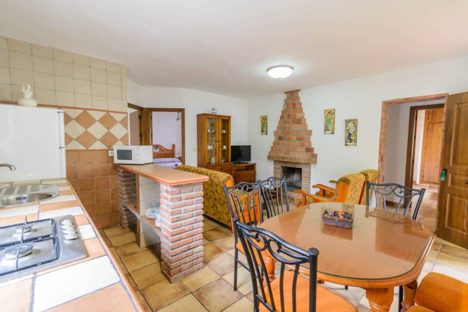Bonita Casa Rural en Los Caños de Meca cerca de la playa con, chimenea, piscina y barbacoa - Imagen 16