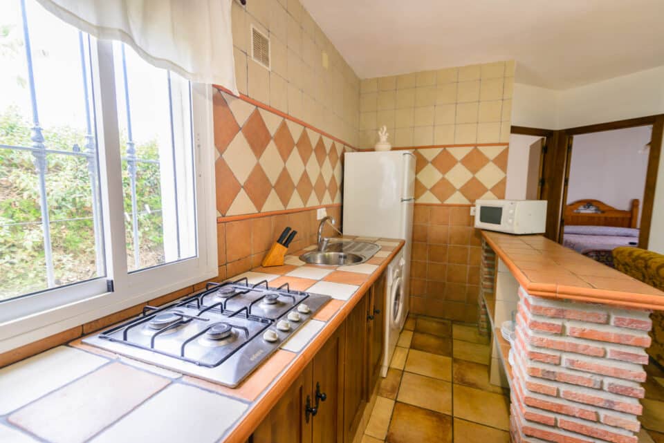 Bonita Casa Rural en Los Caños de Meca cerca de la playa con, chimenea, piscina y barbacoa - Imagen 17
