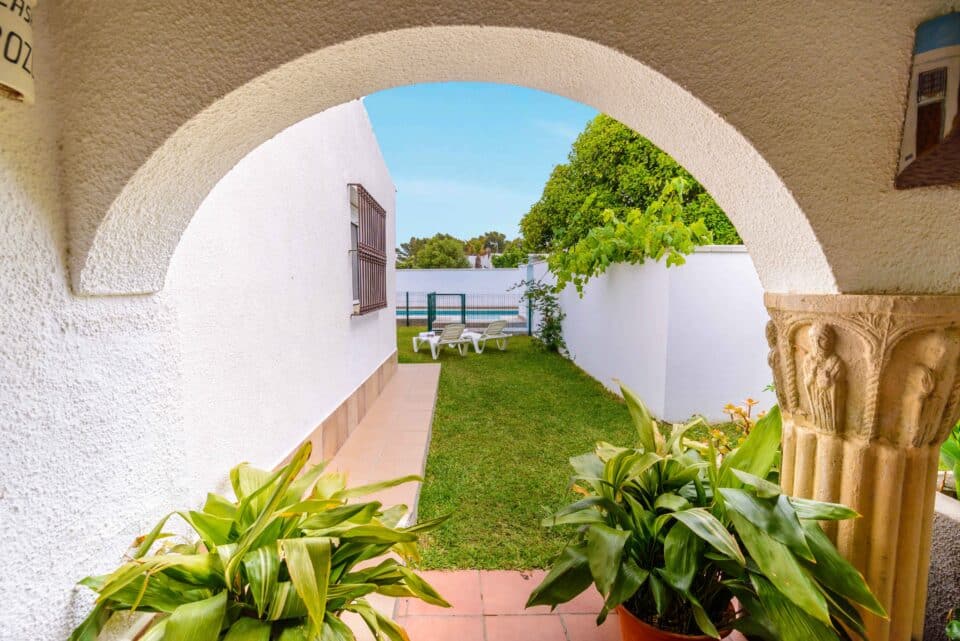 Bonita Casa Rural en Los Caños de Meca cerca de la playa con, chimenea, piscina y barbacoa - Imagen 25