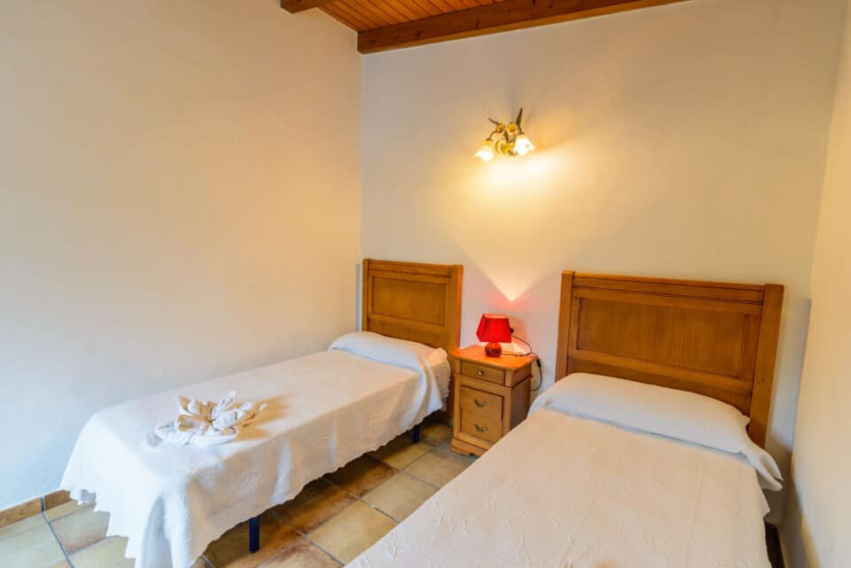Bonita Casa Rural en Los Caños de Meca cerca de la playa con, chimenea, piscina y barbacoa - Imagen 9