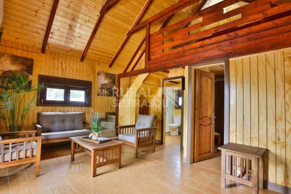 Confortable Cabaña de Madera en Arroyo Frío, para 4 personas, con piscina y aire acodicionado - Imagen 6