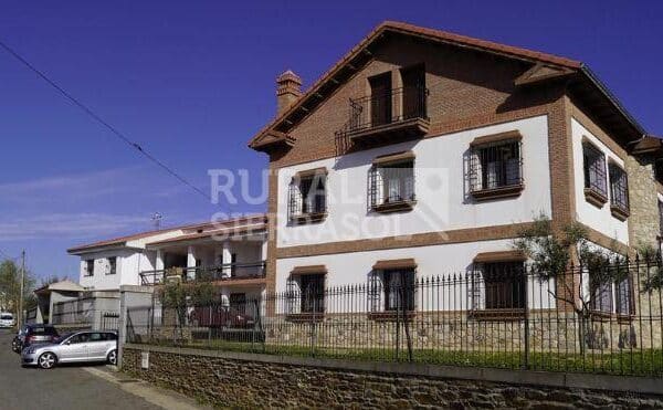 1. Casa rural en Torrejón el Rubio (Cáceres)-4016