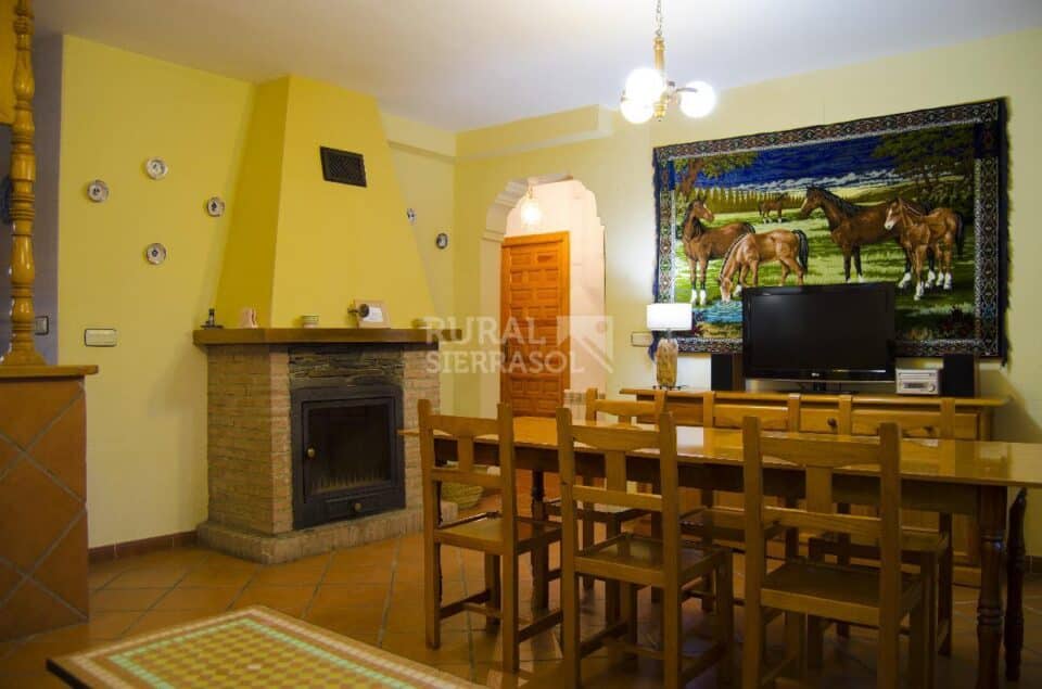 Acogedora Casa Rural en Válor, con cabina hidromasaje, barbacoa y calefacción central - Imagen 10