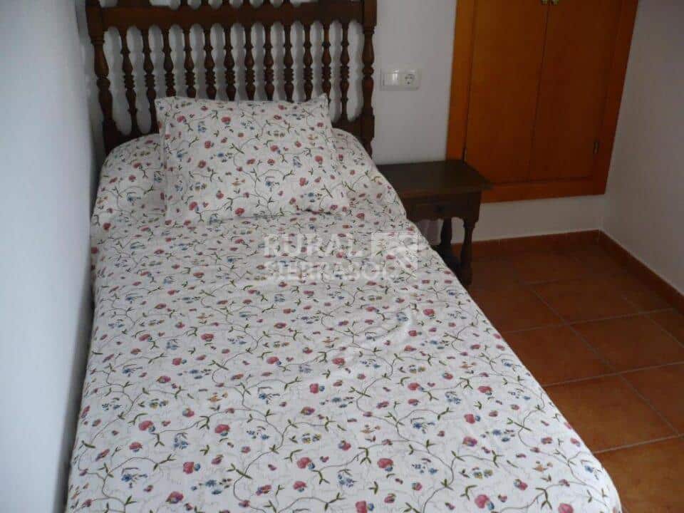 Coqueta Casa Rural en Zahara de la Sierra, con bonitas vistas - Imagen 10