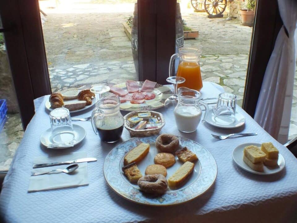 Hosteria El Pomar - Imagen 33