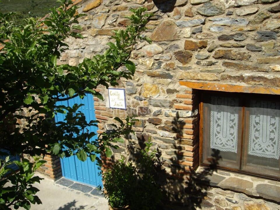 Conjunto Rural en plena naturaleza, con piscina y aire acondicionado - Imagen 104