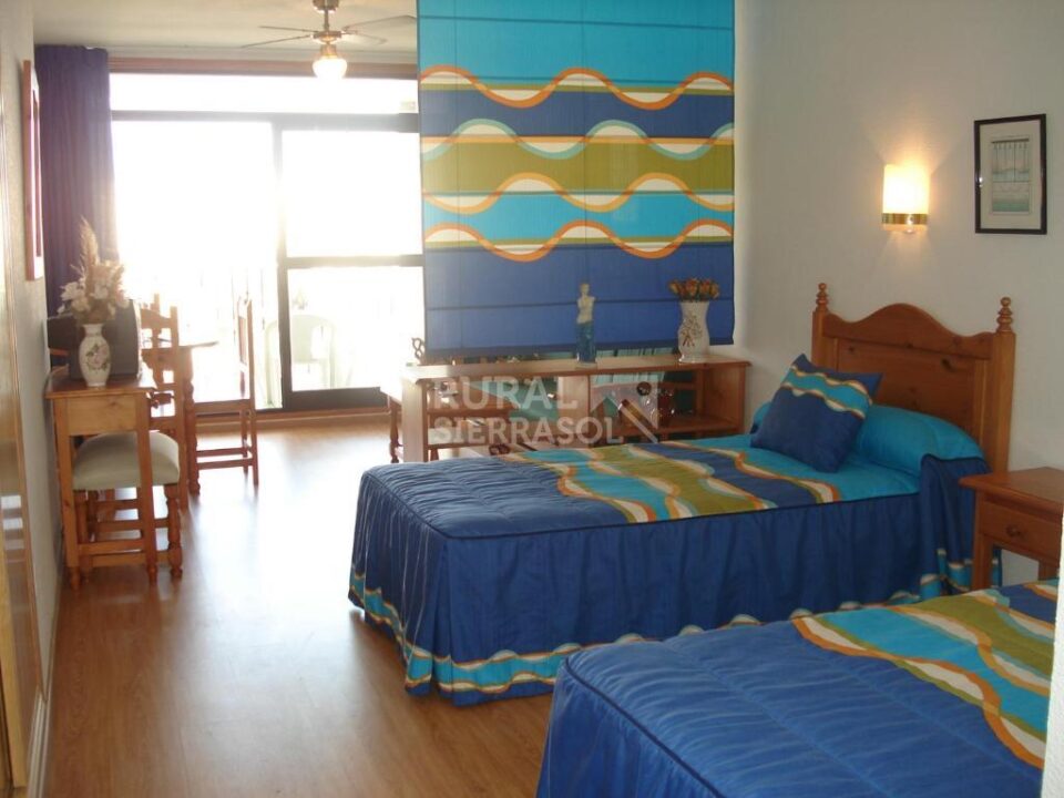 Conjunto de Apartamentos Turísticos en Roquetas de Mar, a 250 metros de la playa - Imagen 11