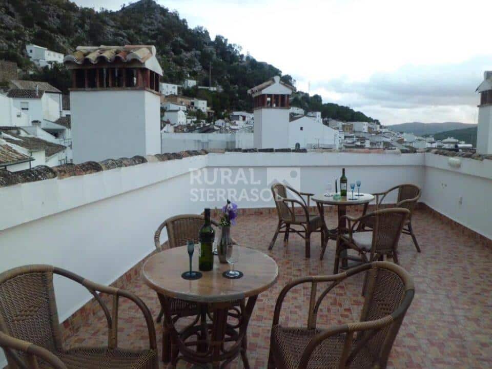 Acogedor Apartamento Rural en Ubrique con chimenea, wi-fi y columna hidromasaje - Imagen 12