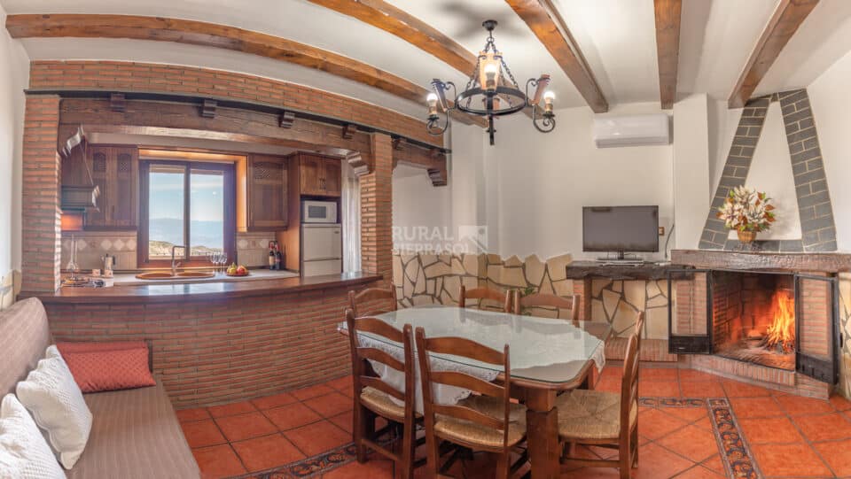 Acogedor Alojamiento Rural en Alpujarra de La Sierra, con piscina y cabina hidromasaje - Imagen 11