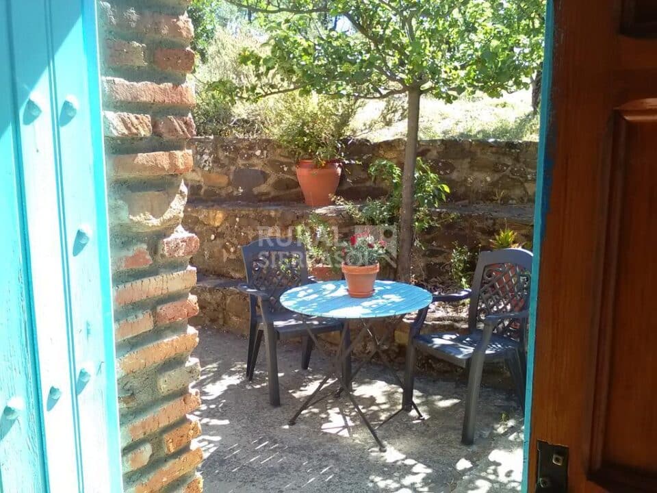 Maravillosa Casa Rural en plena Naturaleza, con piscina, aire acondicionado y wifi - Imagen 11