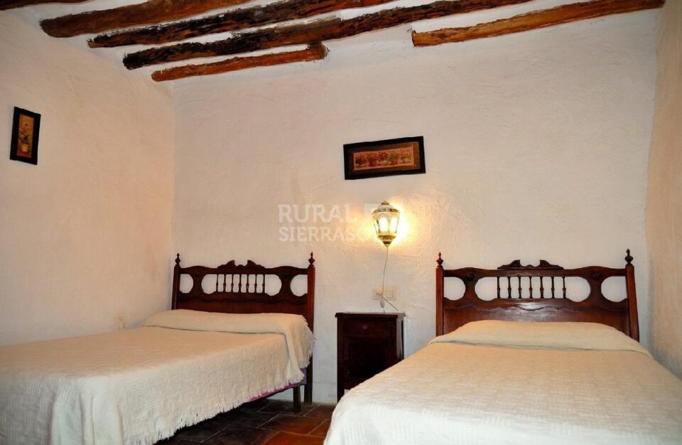 Alojamiento Rural con chimenea, barbacoa y preciosas vistas al Valle de Lecrín - Imagen 46