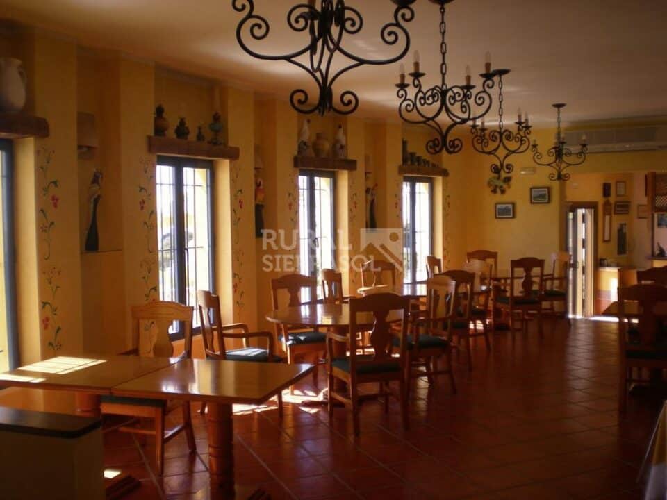 Precioso Hostal a 5 minutos andando de la playa - Imagen 22