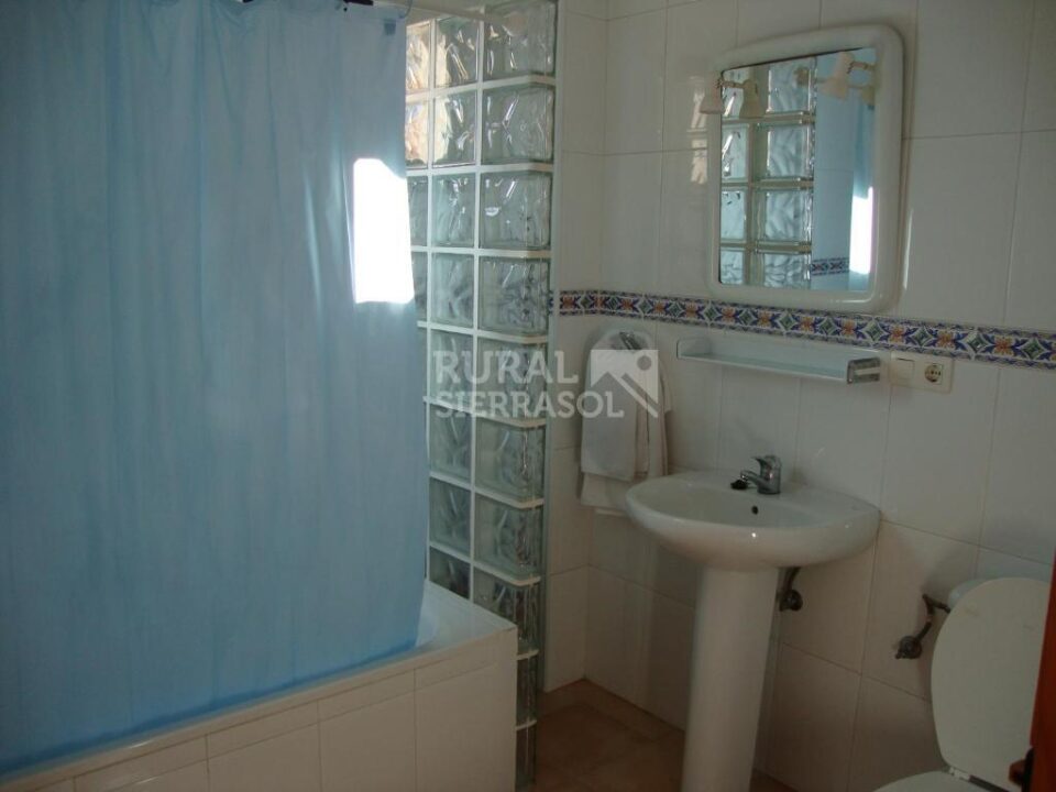Acogedor Apartamento en Roquetas de Mar, con piscina - Imagen 14