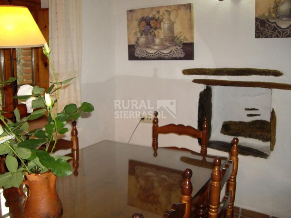 Magnífica Casa Rural en Valencia de Alcántara, con piscina y barbacoa - Imagen 13