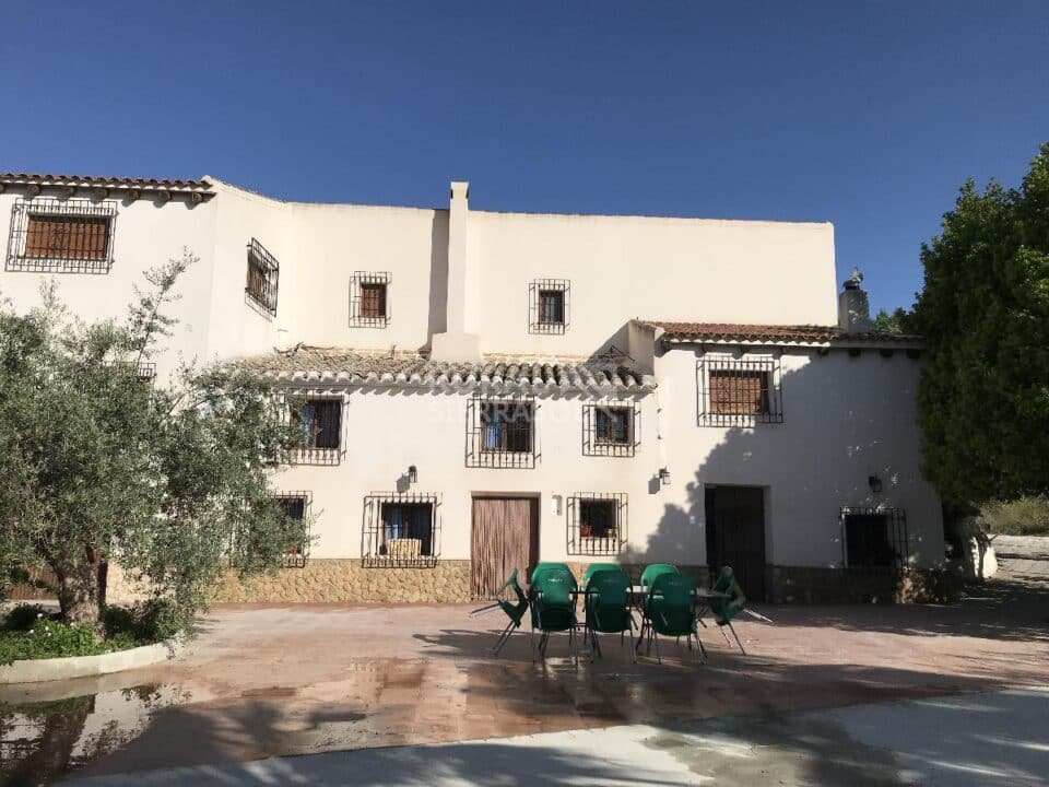 Encantadora Casa Rural en Vélez Blanco, con piscina, barbacoa y bañera hidromasaje - Imagen 45
